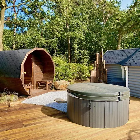 롯지 Luxe Finse Kota Met Jacuzzi En Saunabarrel De Zandhoef 일서
