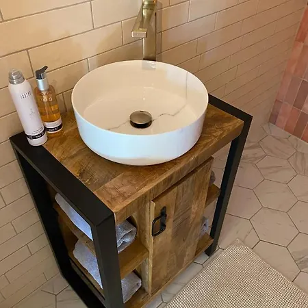 Luxe Finse Kota Met Jacuzzi En Saunabarrel De Zandhoef * 일서