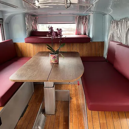 Lodge Luxe Finse Kota Met Jacuzzi En Saunabarrel De Zandhoef Eersel