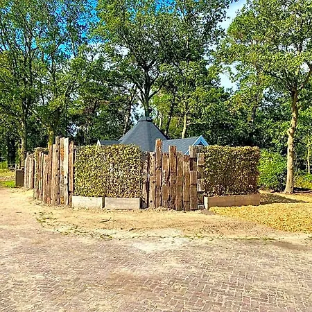 Lodge Luxe Finse Kota Met Jacuzzi En Saunabarrel De Zandhoef *