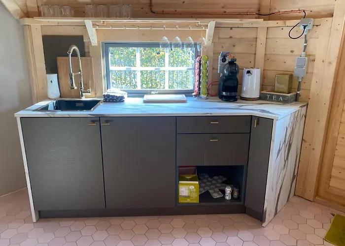 Luxe Finse Kota Met Jacuzzi En Saunabarrel De Zandhoef אכסניה *