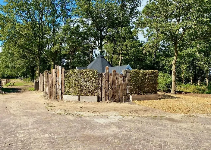 Luxe Finse Kota Met Jacuzzi En Saunabarrel De Zandhoef * Eersel